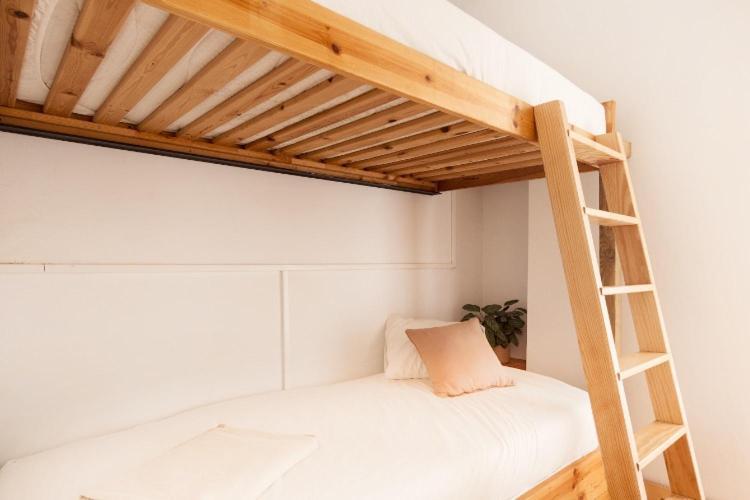Tenerife Surf Camp Hostel La Mareta Ngoại thất bức ảnh